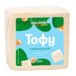 Растительный аналог сыра Сельский Дом Тофу Классический соевый 4,8% 250 г